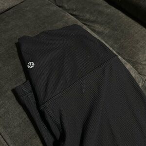 Lululemon Black Ribbed Leggings - Size 4